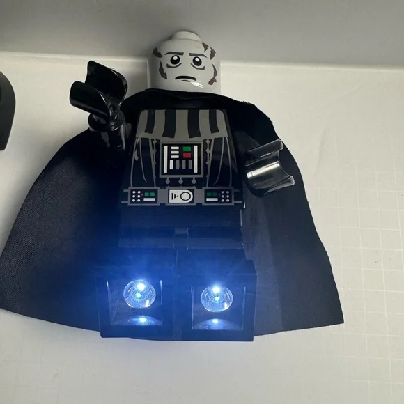 LEGO Star Wars Darth Vader Flashlight with light-up feet(batteries not included) - Picture 3 of 10